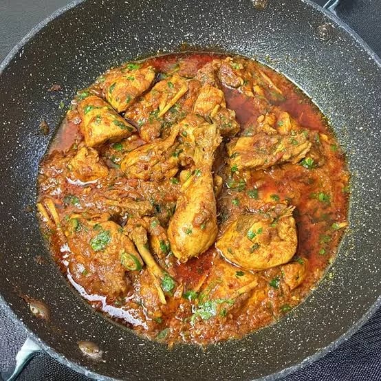 Deal 4 {Chicken Karahi Combo/Portion}
